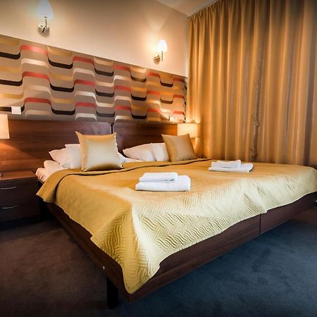 Terra Bella Hotel Biala Podlaska Ngoại thất bức ảnh